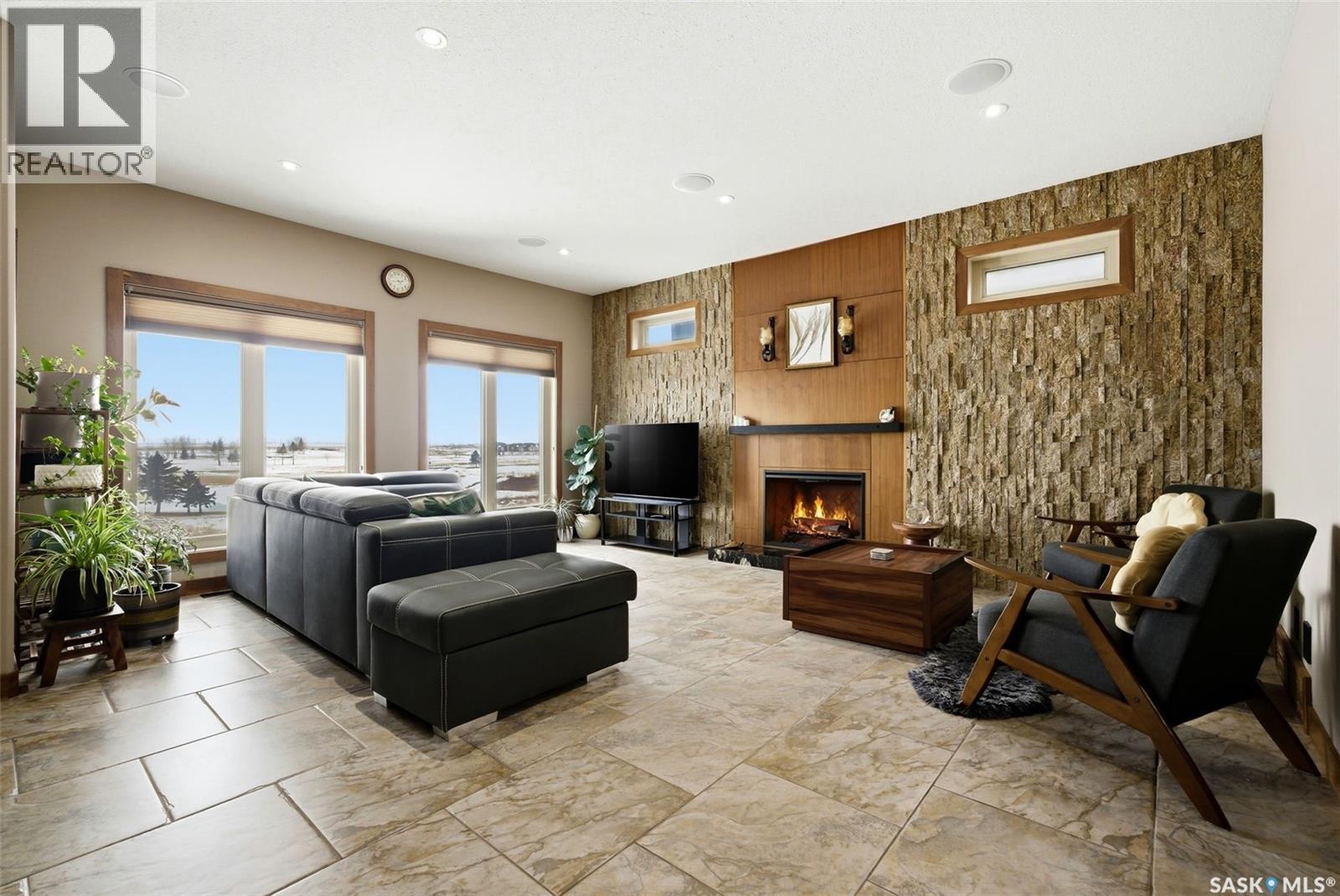 Additional image 3 of 7502 Lilac Place, Regina, SK, S4Y0B3