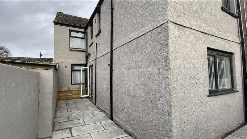 Additional image 13 of 4 bed flat for saleWoodland Road, Neath, Neath Port Talbot. SA11