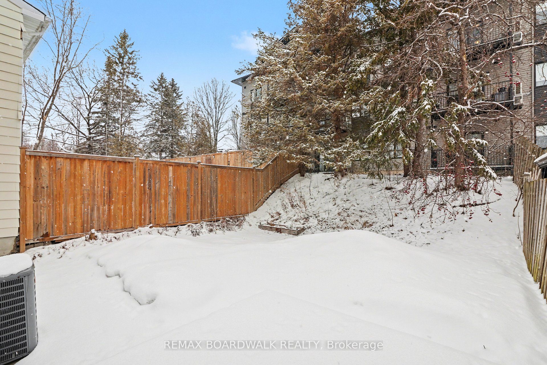 Additional image 6 of 2508 Autumn Hill Crescent, Ottawa, ON, K1B 4M7