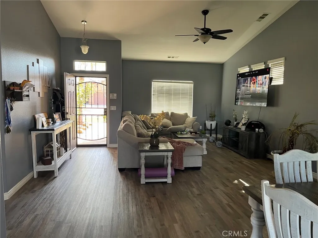 Additional image 20 of 2403 N Crowe St, Visalia, CA 93291