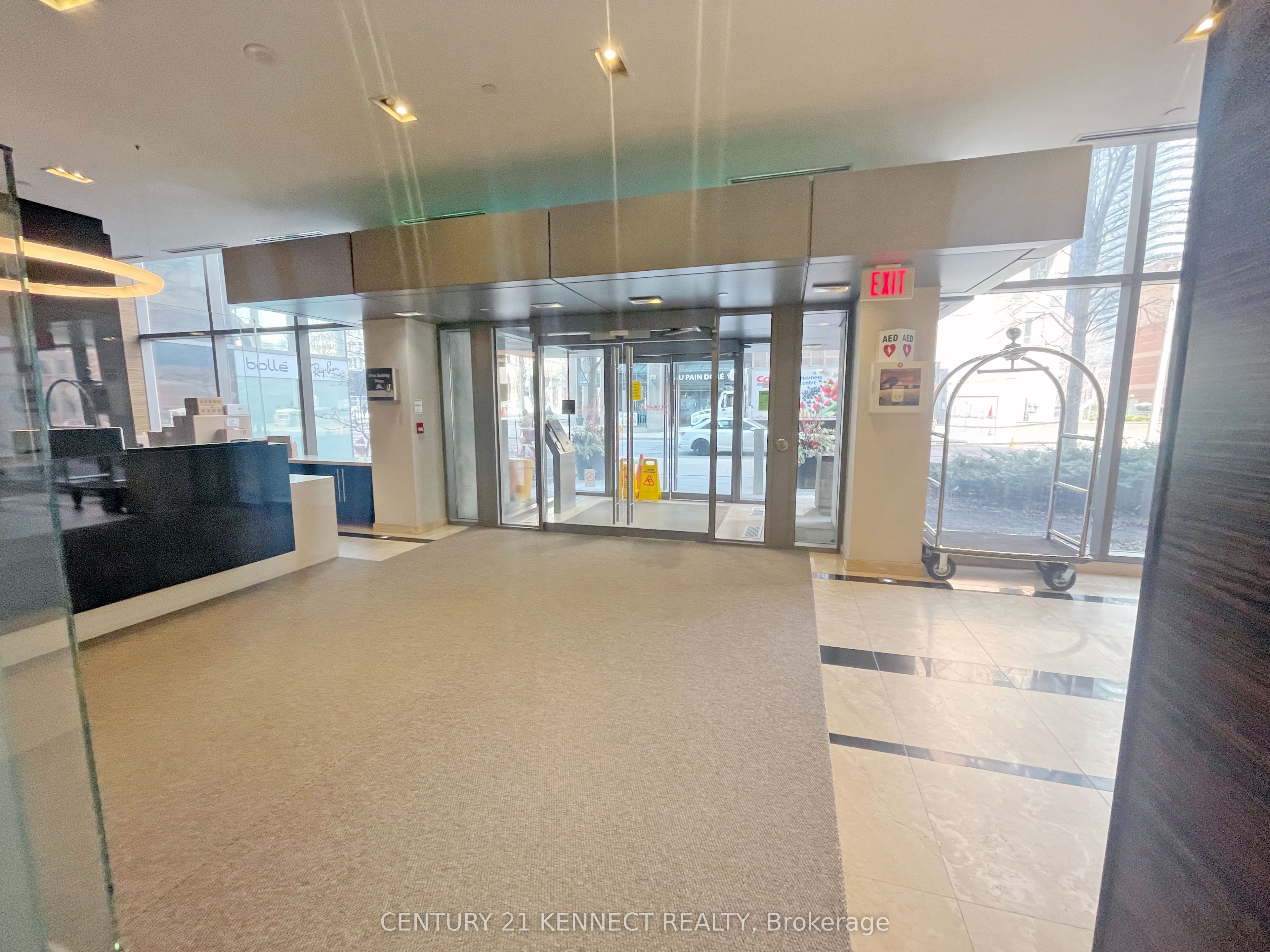 Additional image 4 of 1706-37 Grosvenor Street, Toronto, ON, M4Y 3G5