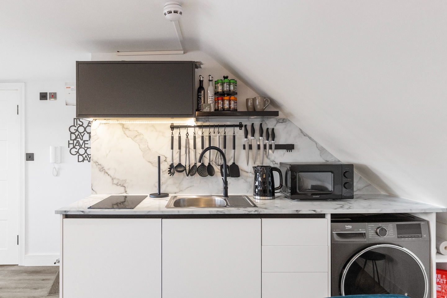 Additional image 9 of Studio Flat, Camberwell Road, SE5, N1 7GU