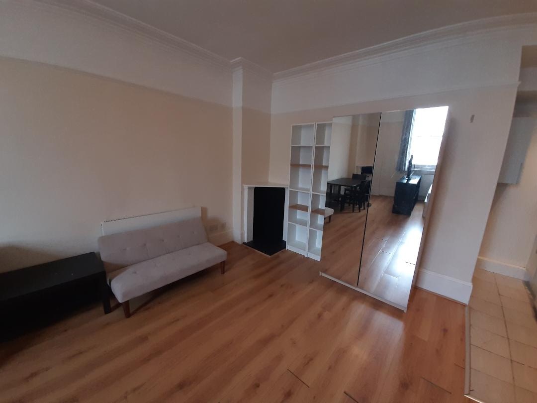 Additional image 41 of Studio Flat, Cambridge St, SW1V, N1 7GU