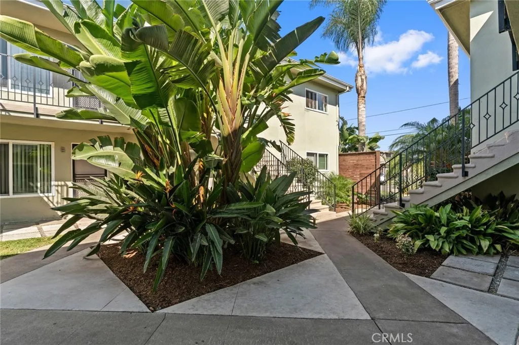 Additional image 37 of 271 16th Pl Unit D, Costa Mesa, CA 92627