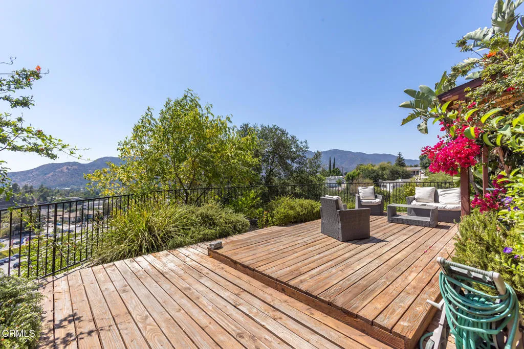 Additional image 38 of 1932 Hilldale Drive, La Canada Flintridge, CA 91011