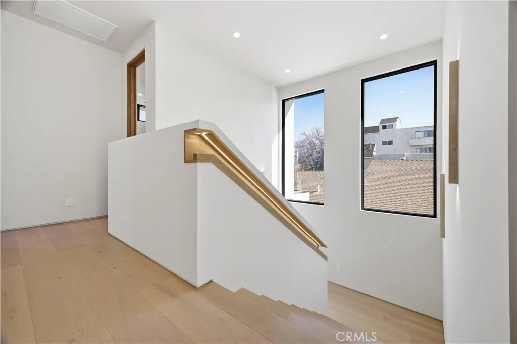 Additional image 78 of 4827 Stansbury Ave, Sherman Oaks, CA 91423