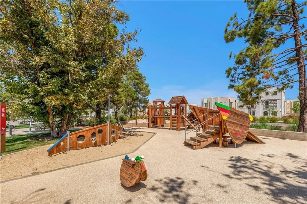 Additional image 106 of 143 Tenor, Irvine, CA 92618