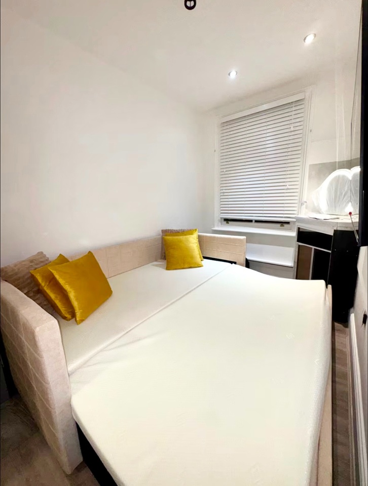 Additional image 7 of 1 Bed Flat, Top Floor Gaywood Street, SE1, N1 7GU