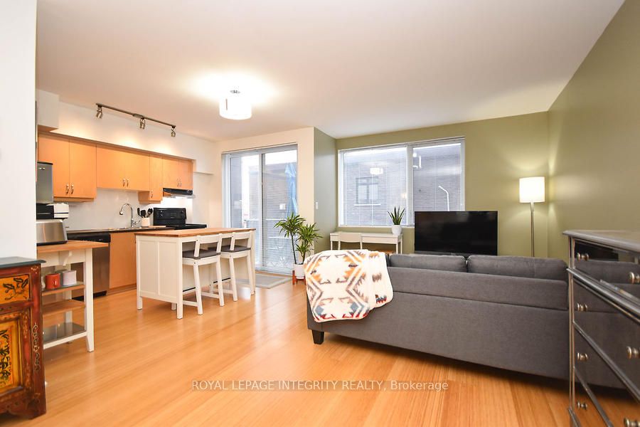 Additional image 4 of 303-1014 Bank Street, Ottawa, ON, K1S 3W8