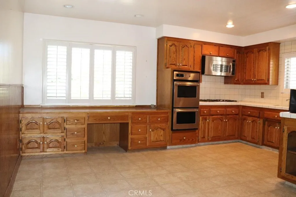 Additional image 18 of 985 W 9th St, San Pedro, CA 90731