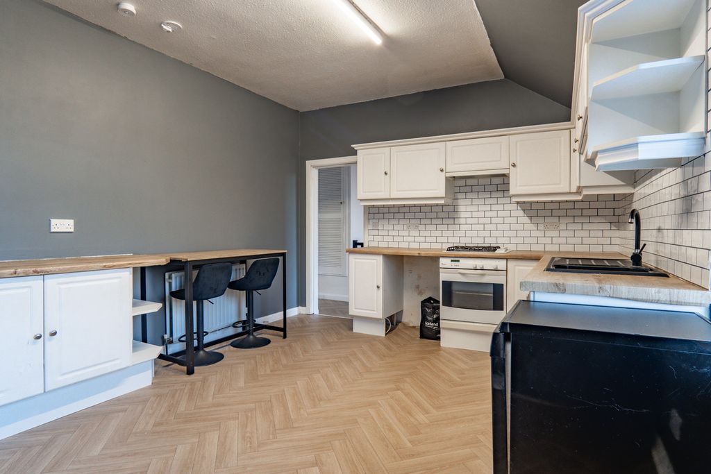 Additional image 11 of 3 bed flat for saleHill Street, Elgin IV30