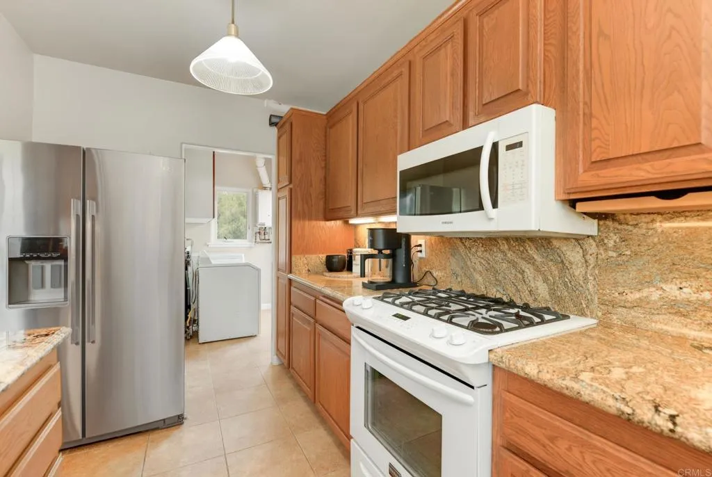 Additional image 16 of 5440 Siesta Dr, San Diego, CA 92115