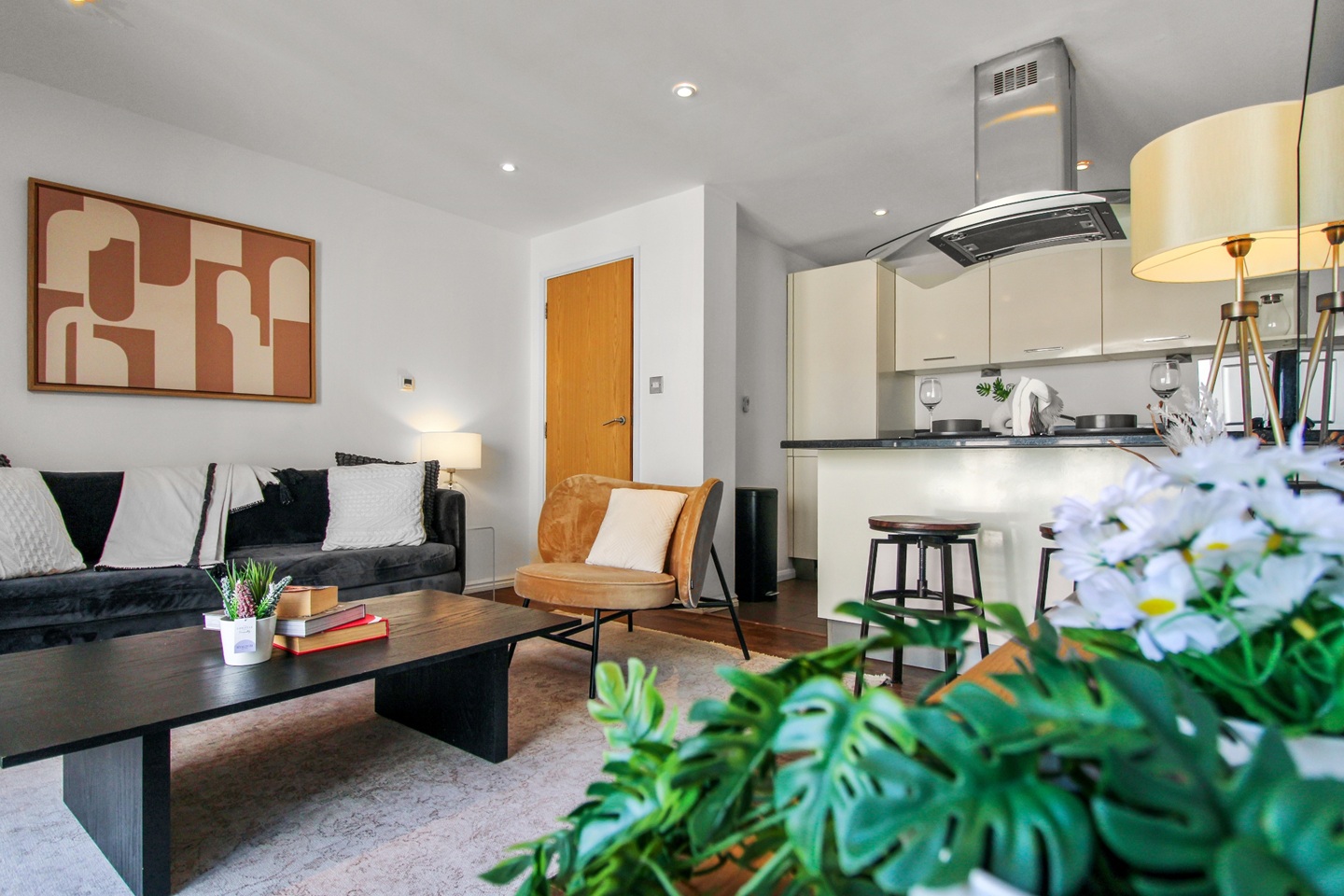 Additional image 14 of 1 Bed Flat, Westminster Bridge Road, SE1, N1 7GU