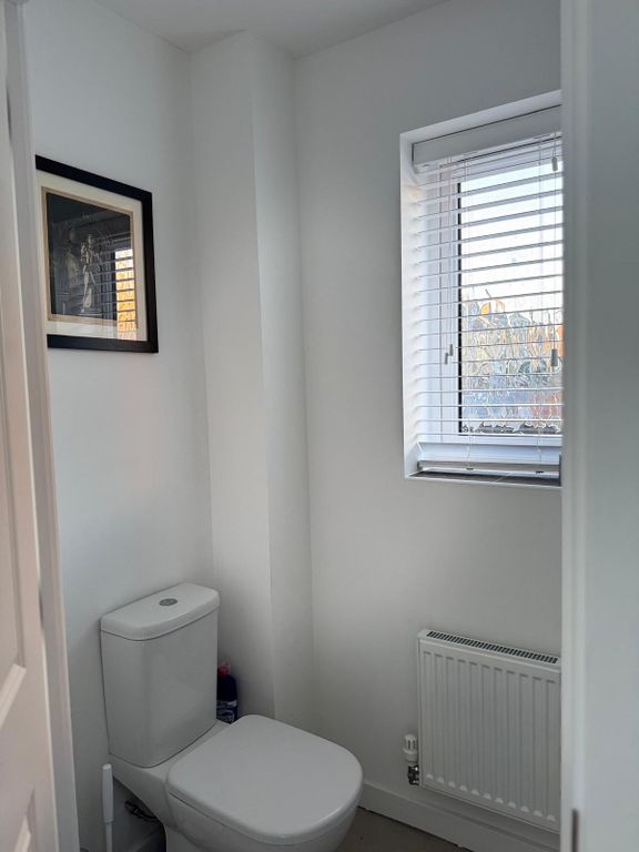 Additional image 15 of 4 bed flat for saleAldermans Drive, Peterborough PE3