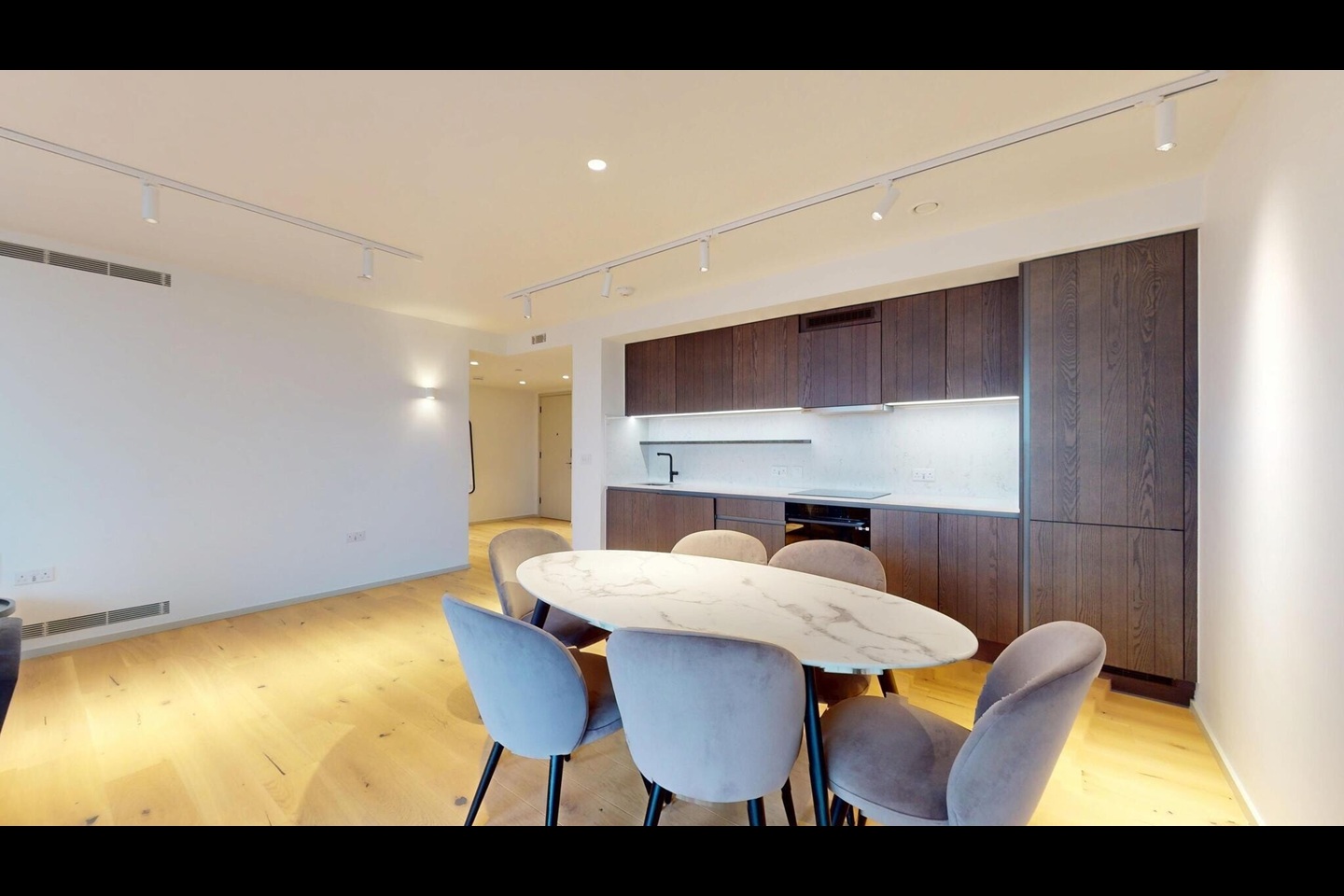 Additional image 2 of 3 Bed Flat, York Way, N1, N1 7GU