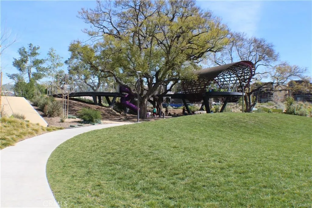 Additional image 40 of 140 Paramount, Irvine, CA 92618