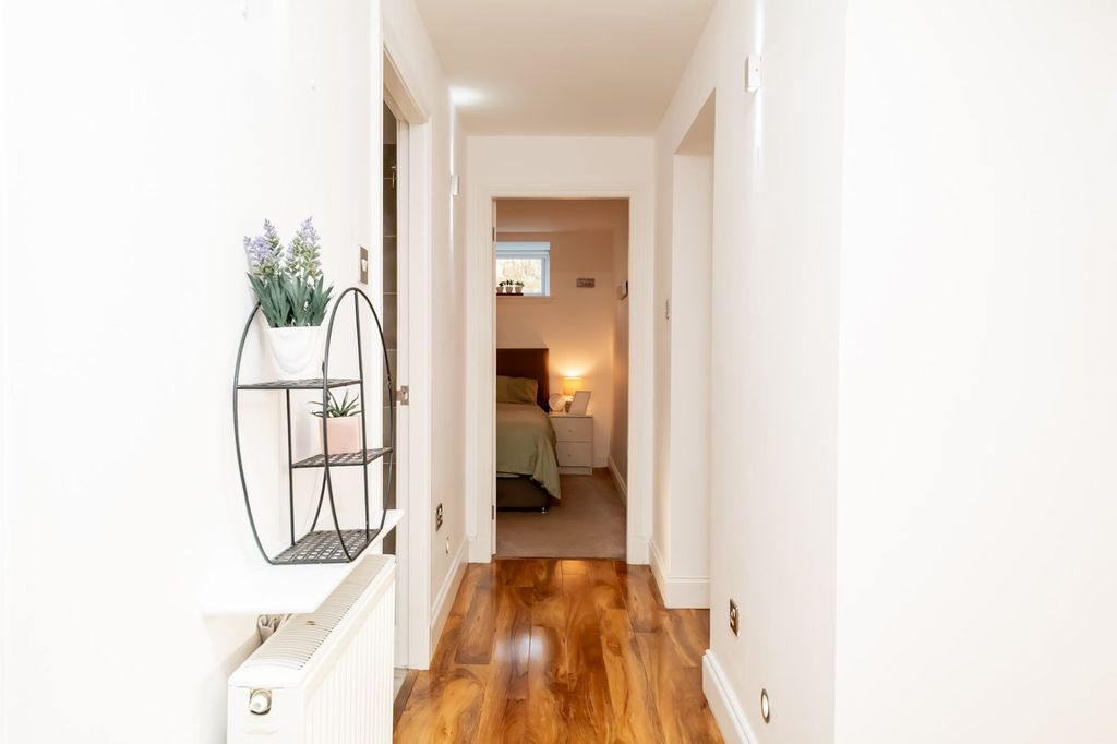 Additional image 7 of 3 bed flat for saleLanglands Road, Hawick TD9