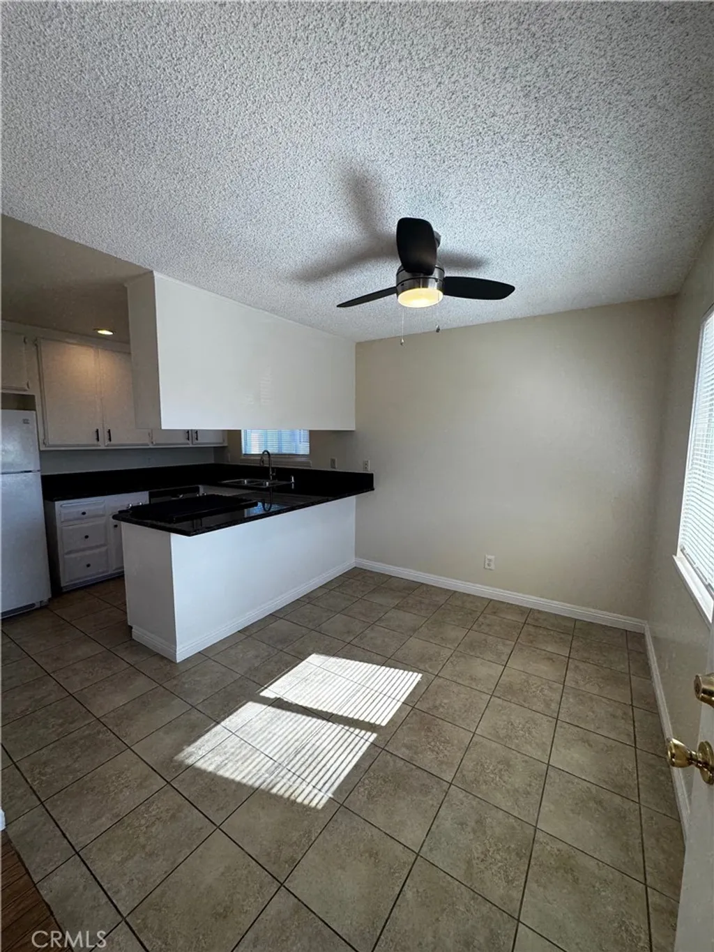 16652 Goldenwest St Unit 4, Huntington Beach, CA 92647