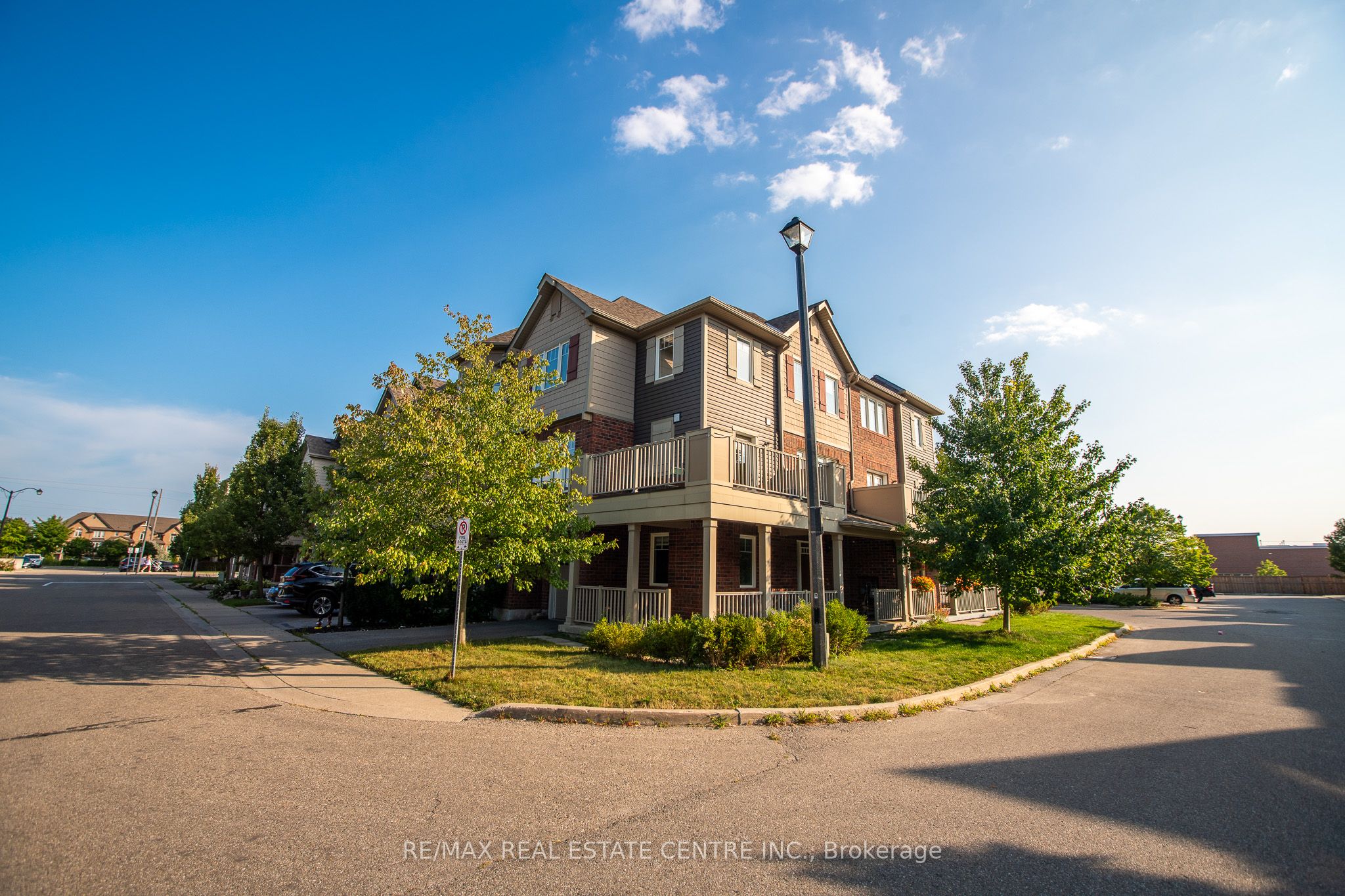 56-3050 Rotary Way, Burlington, ON, L7M 0G8
