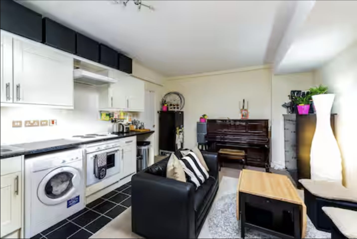 Additional image 22 of 1 Bed Flat, London, WC1X, N1 7GU
