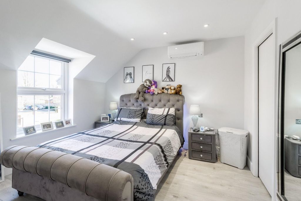 Additional image 45 of 6 bed detached house for saleBelfry Lane, Collingtree Park, Northampton NN4