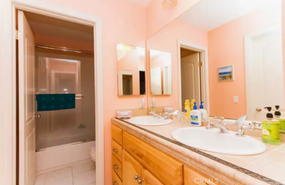 Additional image 9 of 610 Main St, Huntington Beach, CA 92648