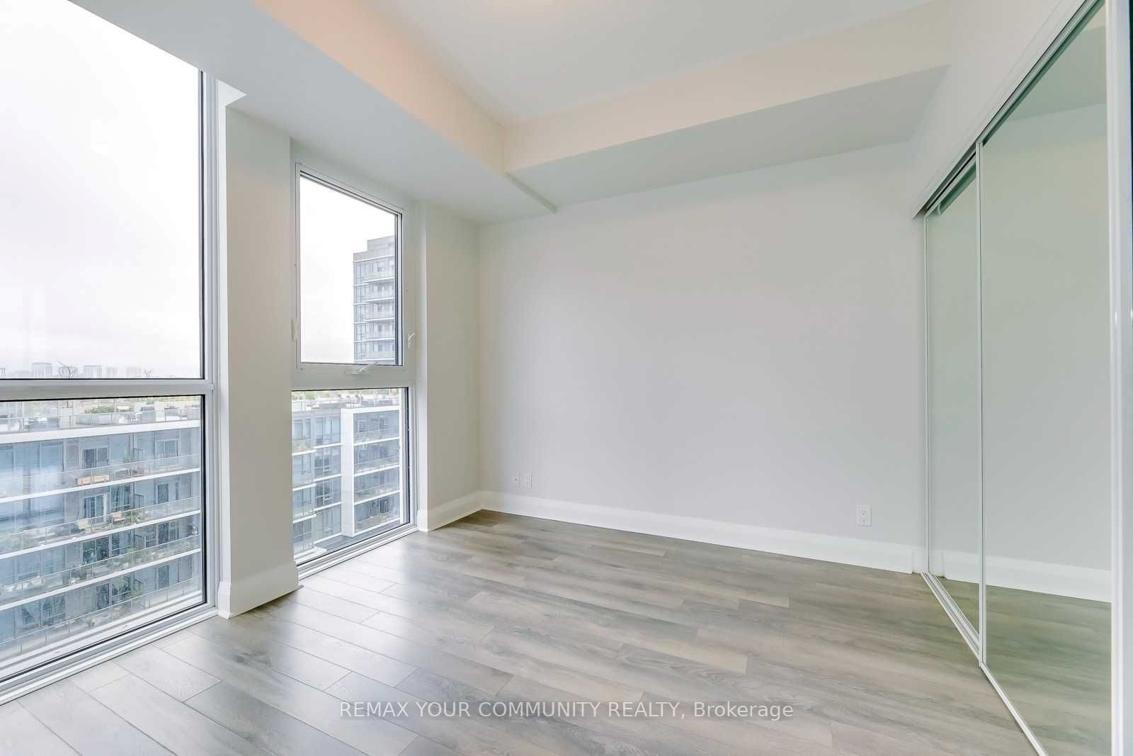 Additional image 3 of 601-15 Zorra Street, Toronto, ON, M8Z 0C1
