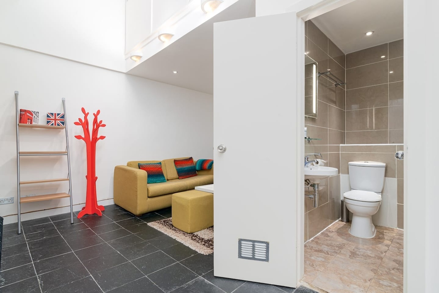 Additional image 7 of Room in a Shared Flat, Hanson Street, W1W, N1 7GU