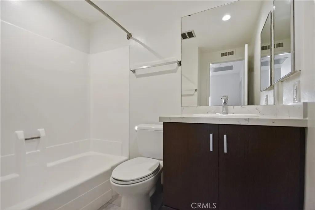 Additional image 13 of 11 Dragonfly, Irvine, CA 92604