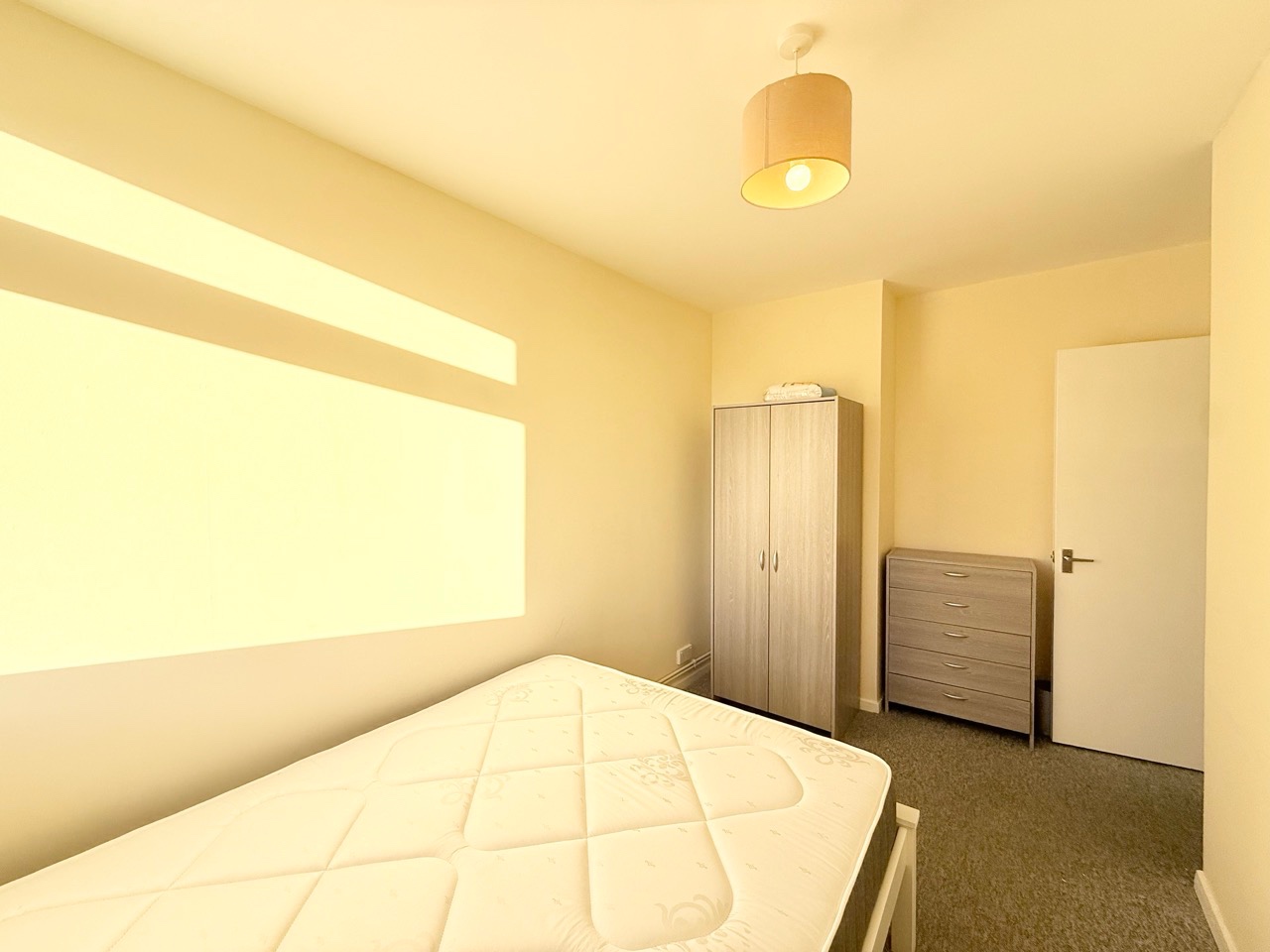 Additional image 19 of 4 Bed Flat, Portland Grove, SW8, N1 7GU