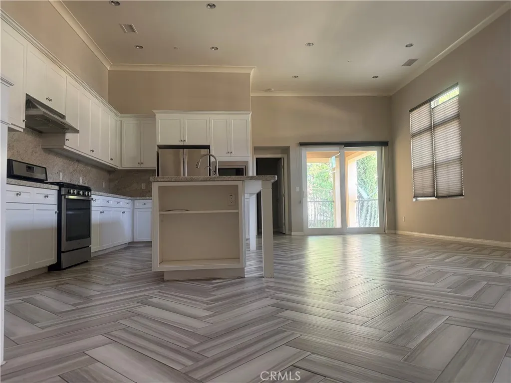 Additional image 19 of 72 Mayfair, Irvine, CA 92620