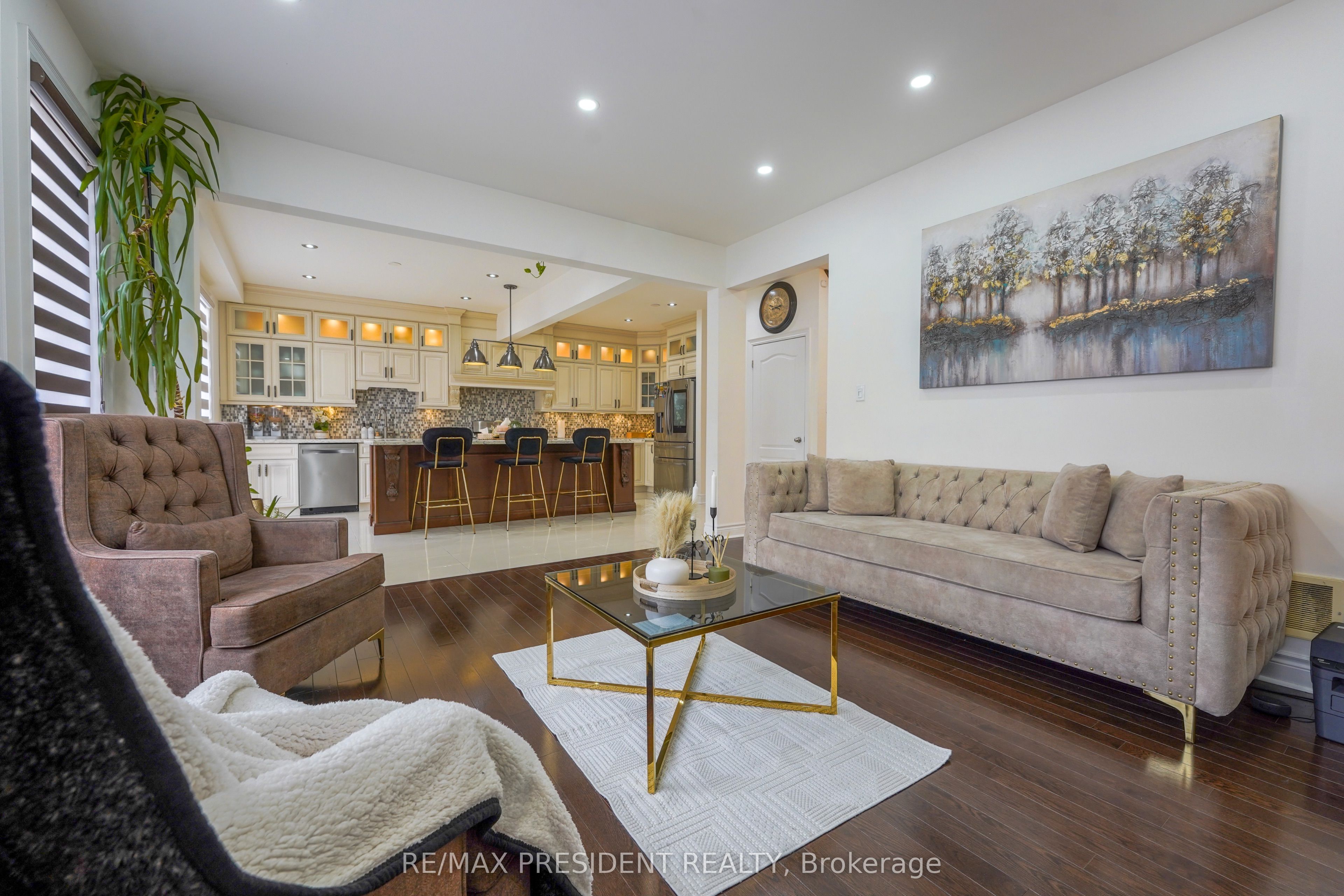 Additional image 6 of 16 Bassett Crescent, Brampton, ON, L6X 5G2