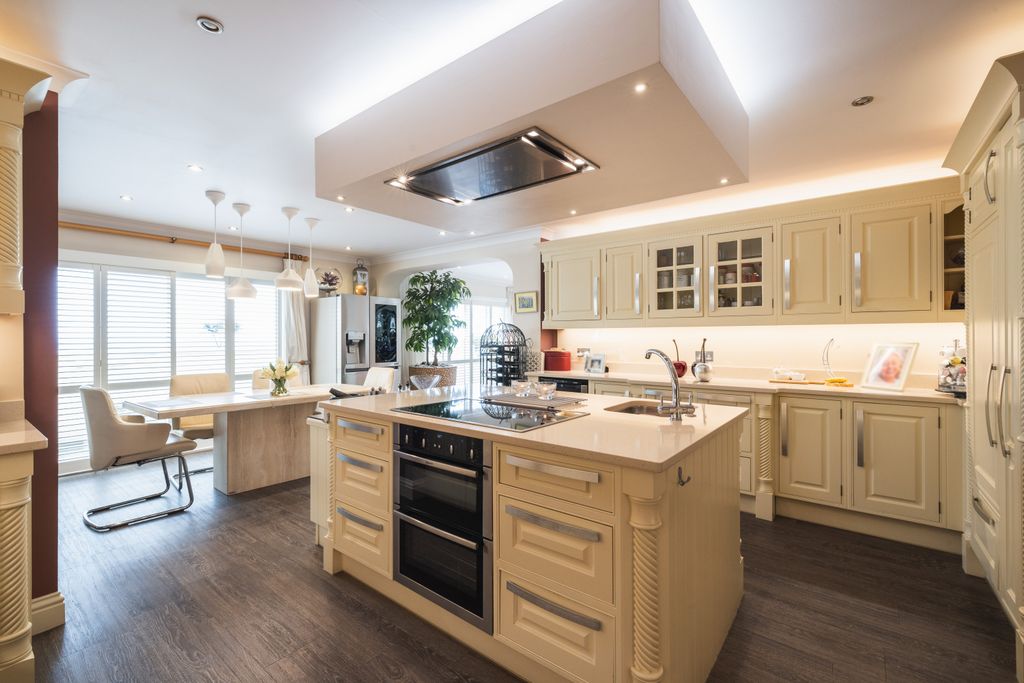 Additional image 8 of 3 bed flat for saleLa Route De La Cote, St. Martin, Jersey JE3