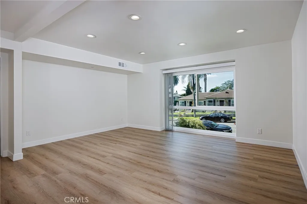 Additional image 3 of 340 Cypress Dr Unit 2, Laguna Beach, CA 92651