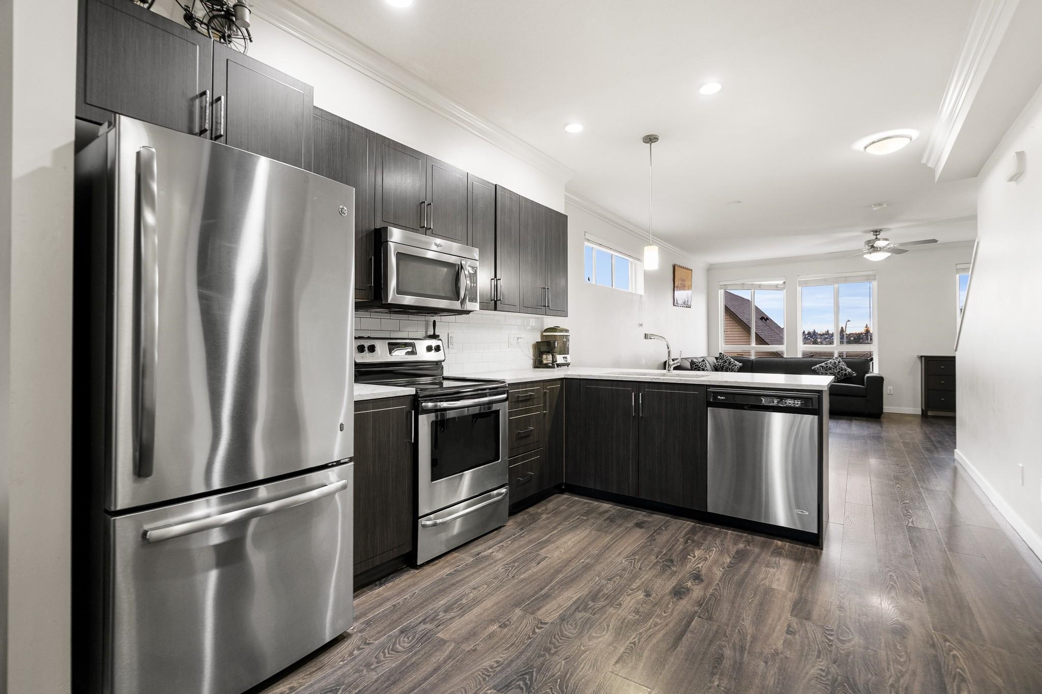 96-14555 68 Avenue, Surrey, BC, V3S 2A8