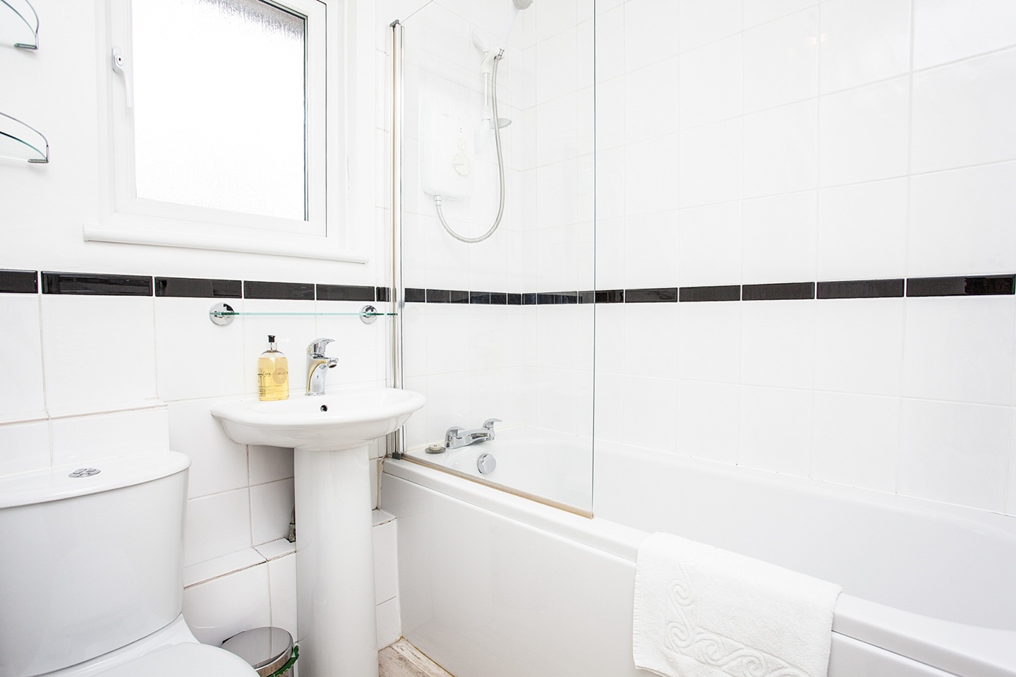 Additional image 4 of 1 Bed Flat, Wesley Close, SE17, N1 7GU