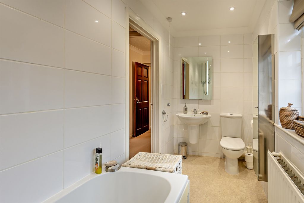 Additional image 8 of 5 bed detached house for saleLeinsters Close, Peterborough PE3