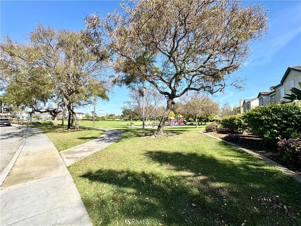 Additional image 37 of 16826 Pembrook Ln, Huntington Beach, CA 92649