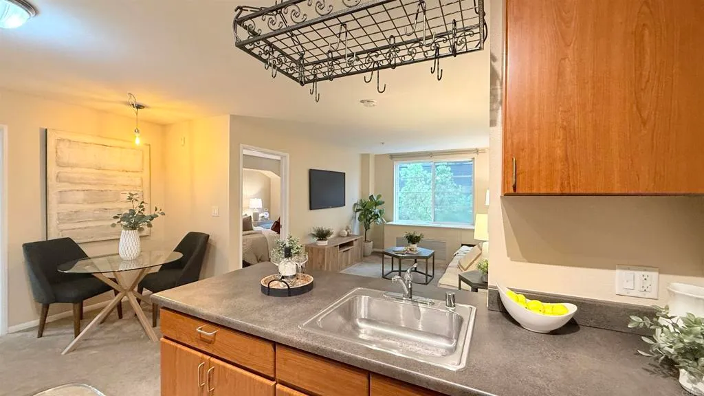 Additional image 46 of 1435 India St Unit 409, San Diego, CA 92101