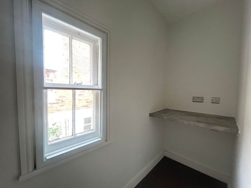 Additional image 6 of 1 bed flat for saleGranville, Park Terrace, Llandrindod Wells LD1