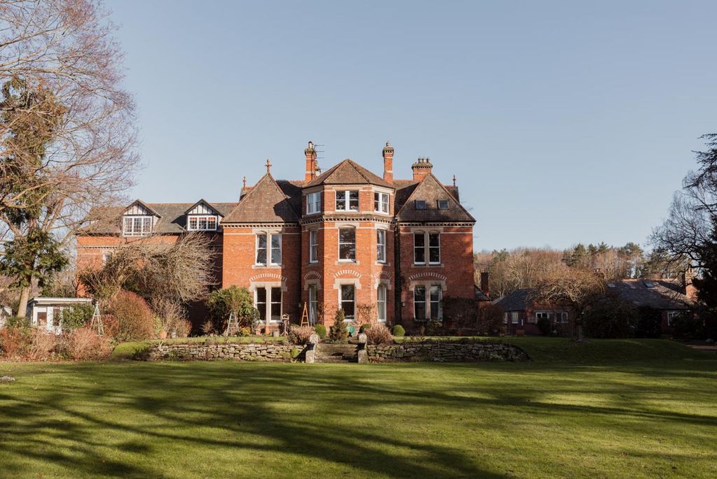 3 bed flat for saleCorchester Towers, Corbridge, Northumberland NE45