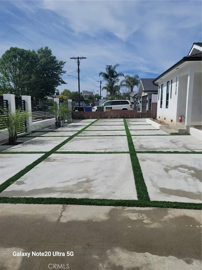 Additional image 37 of 13939 Sylvan St, Van Nuys, CA 91401