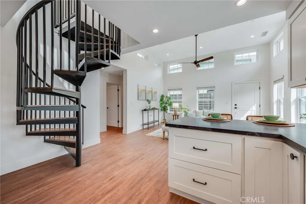 Additional image 12 of 127 E Foothill Boulevard Unit A, Glendora, CA 91741