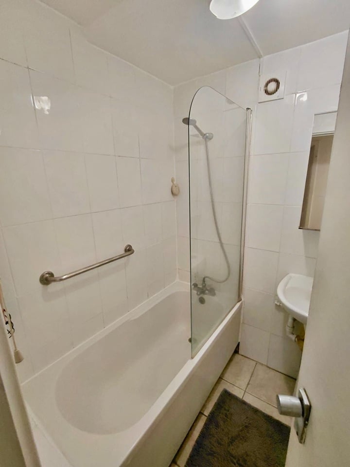 Additional image 4 of Room in a Shared Flat, Porchester Square, W2, N1 7GU