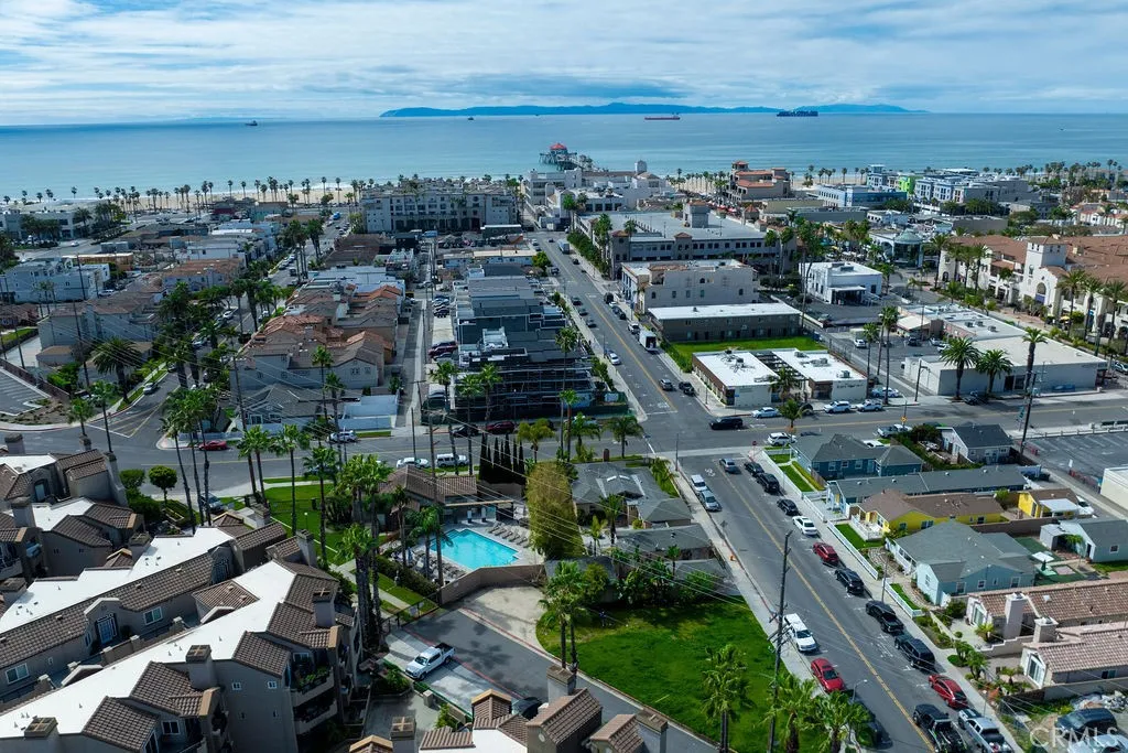 Additional image 19 of 430 Lake Street Unit 202, Huntington Beach, CA 92648