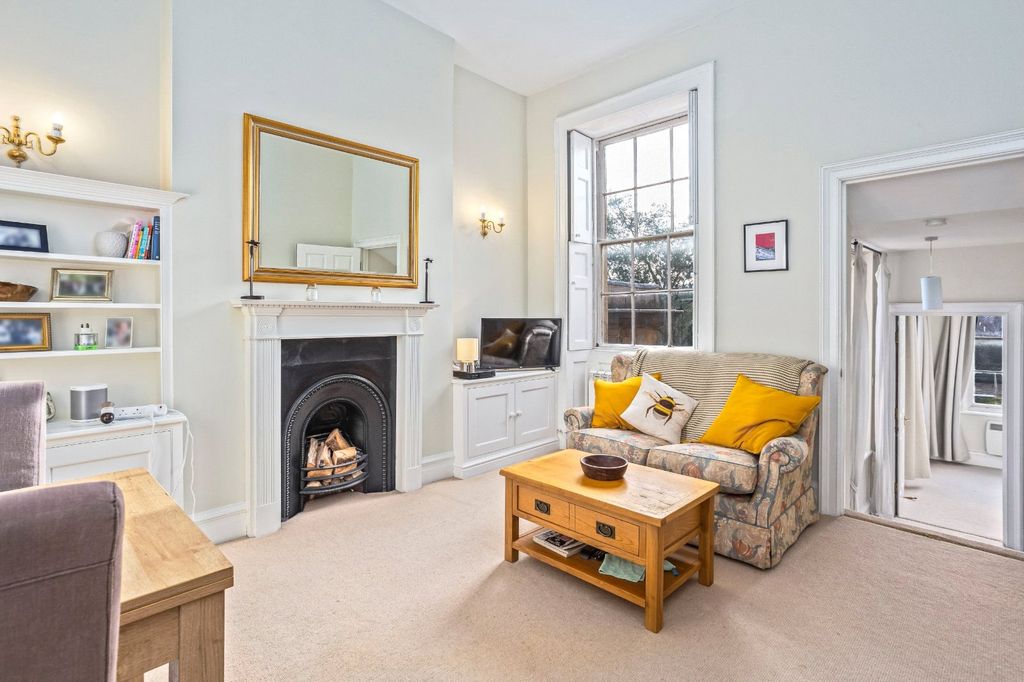 Additional image 2 of 1 bed flat for saleApartment 2, Lansbury House, 3 St. Marys Place, Stamford, Lincolnshire PE9