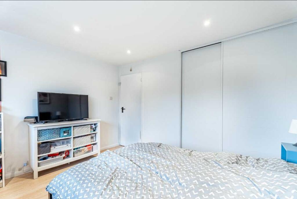 Additional image 7 of St. Johns Court, Beaumont Avenue, St. Albans, Hertfordshire, AL1