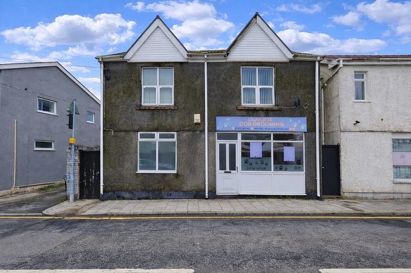 1 bed flat for saleCommercial Road, Resolven, Neath, Neath Port Talbot. SA11
