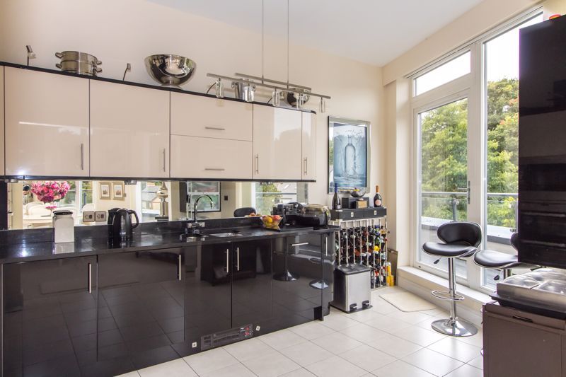 Additional image 8 of 2 bed flat for saleBalmoral Quays, Penarth CF64