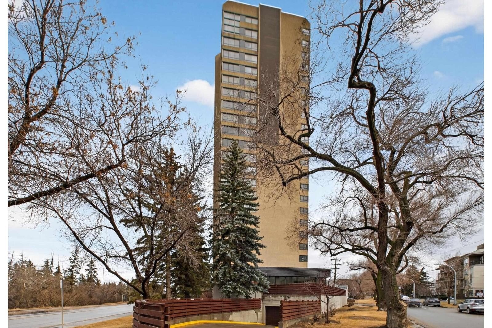 Additional image 8 of 1002-9929 Saskatchewan Drive NW, Edmonton, AB, T6E5J9